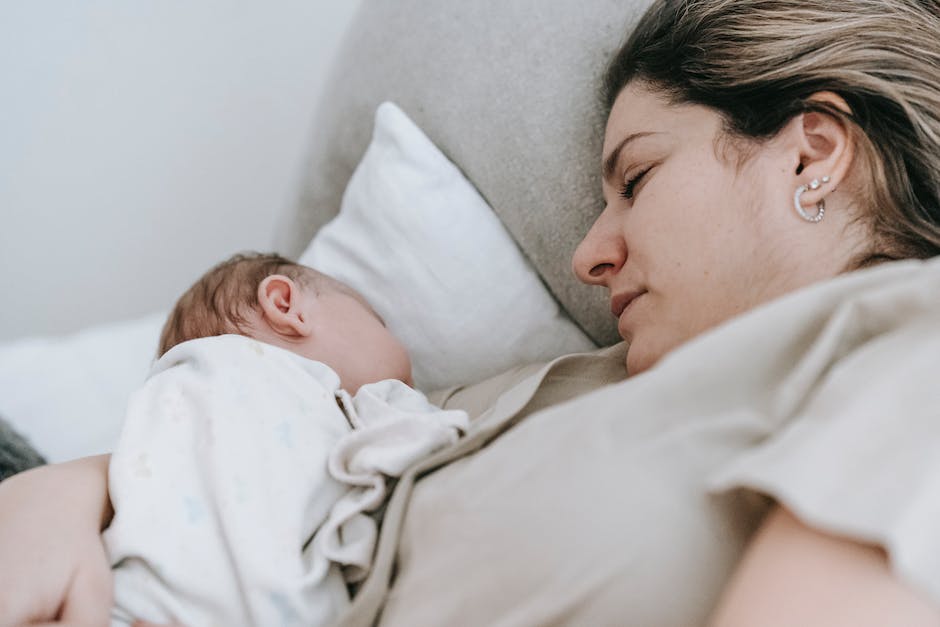 Babys Schlafmuster - wann schlafen sie durch?
