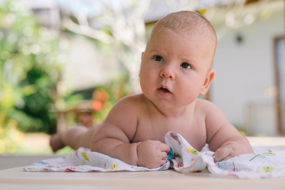 Wann verlieren Babys ihre blauen Augenfarbe