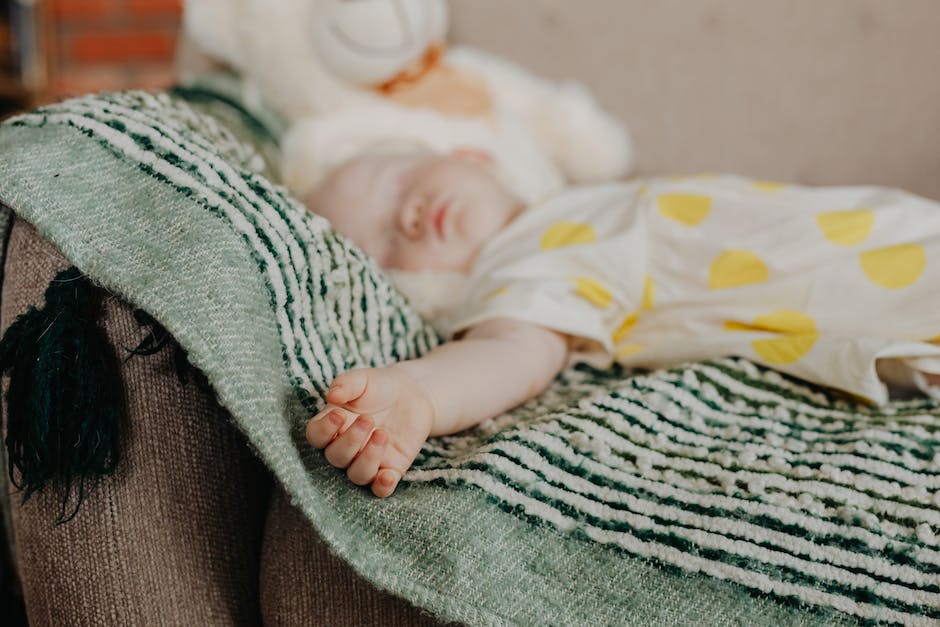  Warum schlafen manche Babys durch und andere nicht - SEO Optimierter Alt-Tag