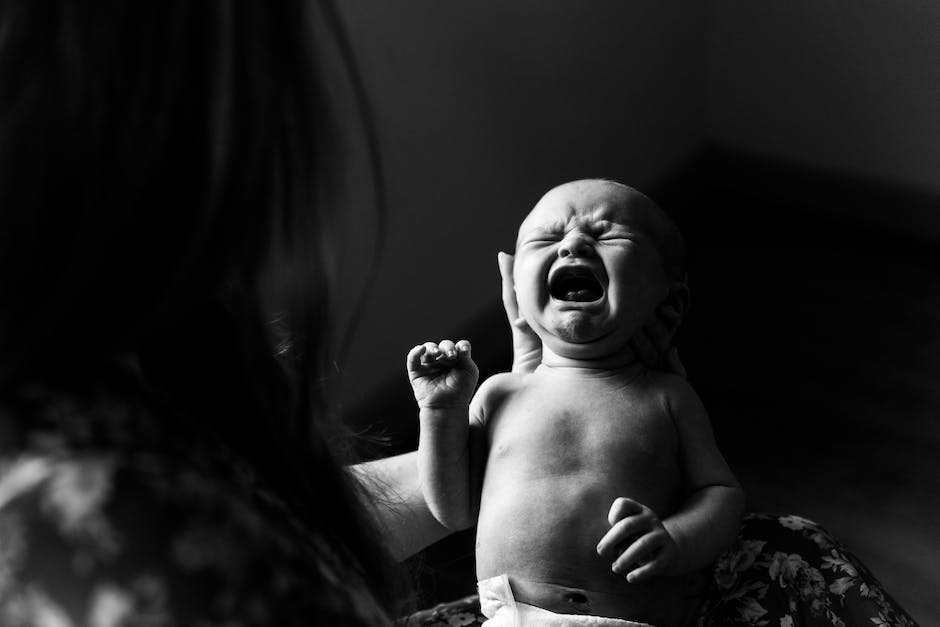  Warum Babys weinen: die Gründe