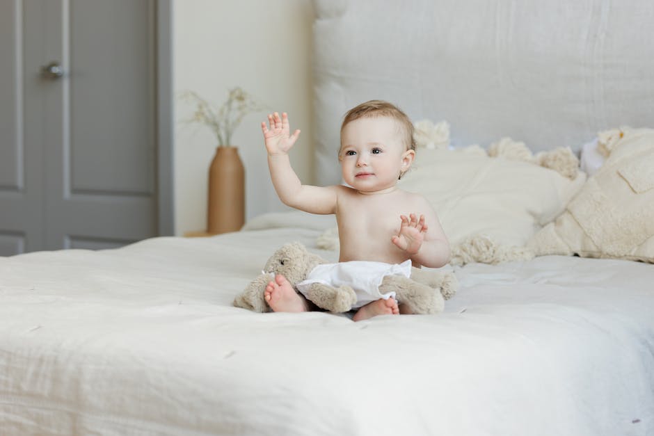 Baby mit 3 Monaten Verhalten, Fähigkeiten und Entwicklung