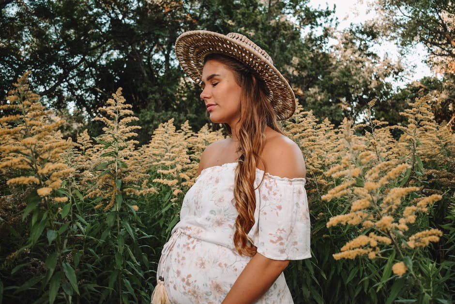 wie-oft-sollte-man-ein-Baby-auf-den-Bauch-legen