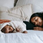 Wie viele Stunden Schlaf pro Tag Babys mit 4 Monaten haben
